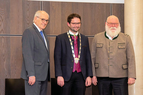 Bürgermeister Johannes Zistl feierlich vereidigt
